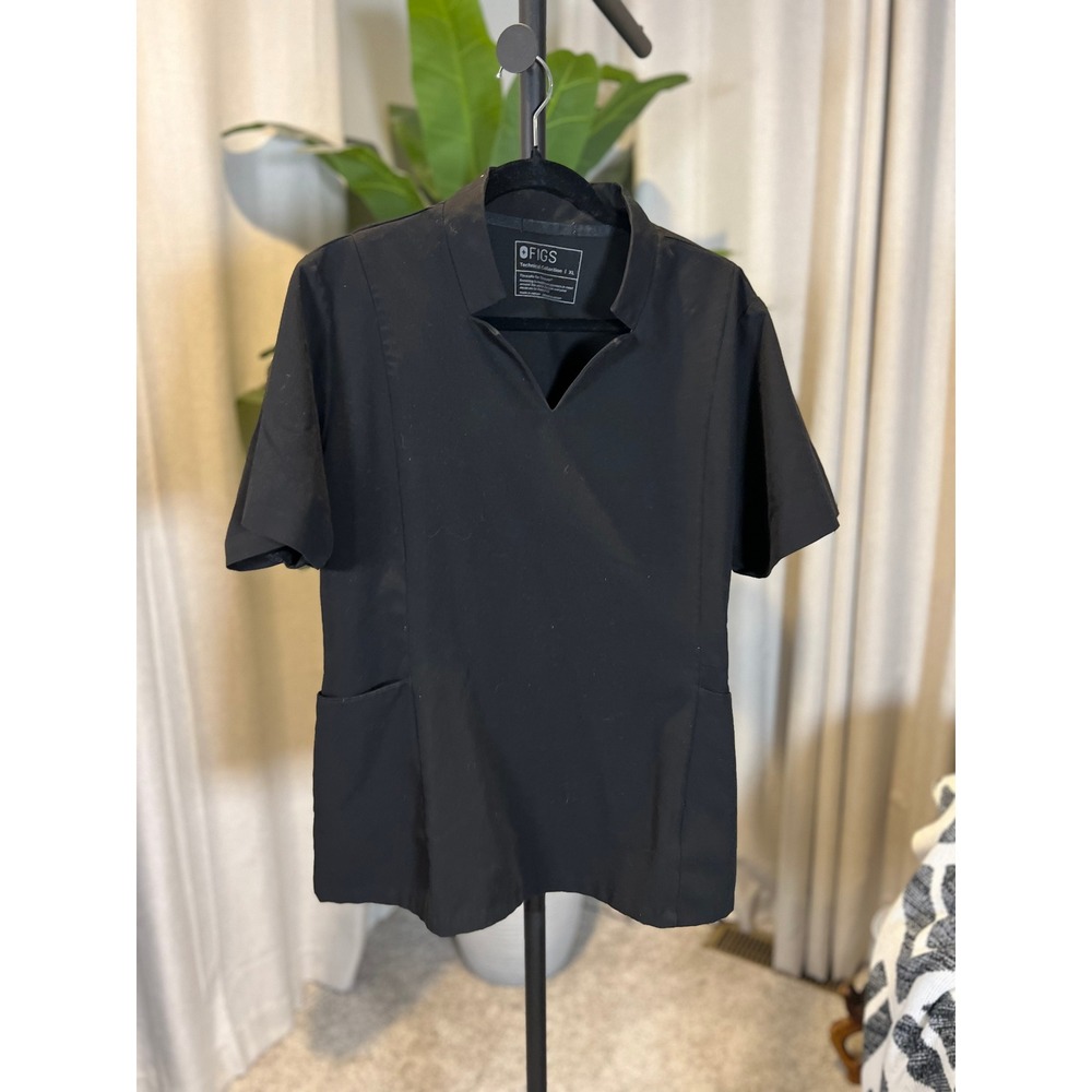 FIGS Technical Collection Black V-Neck Mandarin Collar Scrub Top XL Short Sleeve